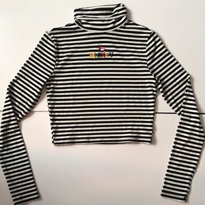 Rare Mickey x forever 21 crop top